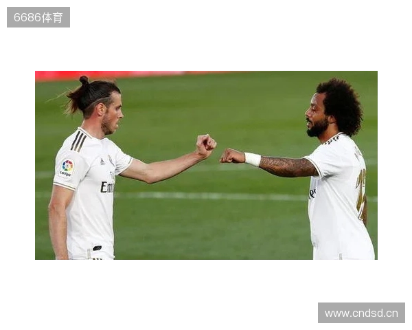 多家媒体：皇马中卫阿拉巴肌肉超负荷，缺席球队今日训练